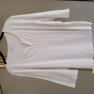 White Charter Club quarter length sleeve top - 85% cotton; 5% spandex